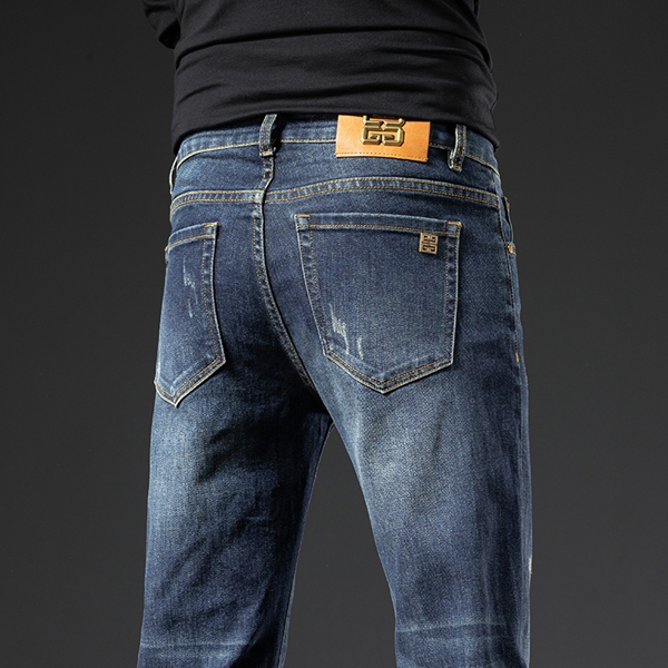 ブランドジーンズ正面デザイン